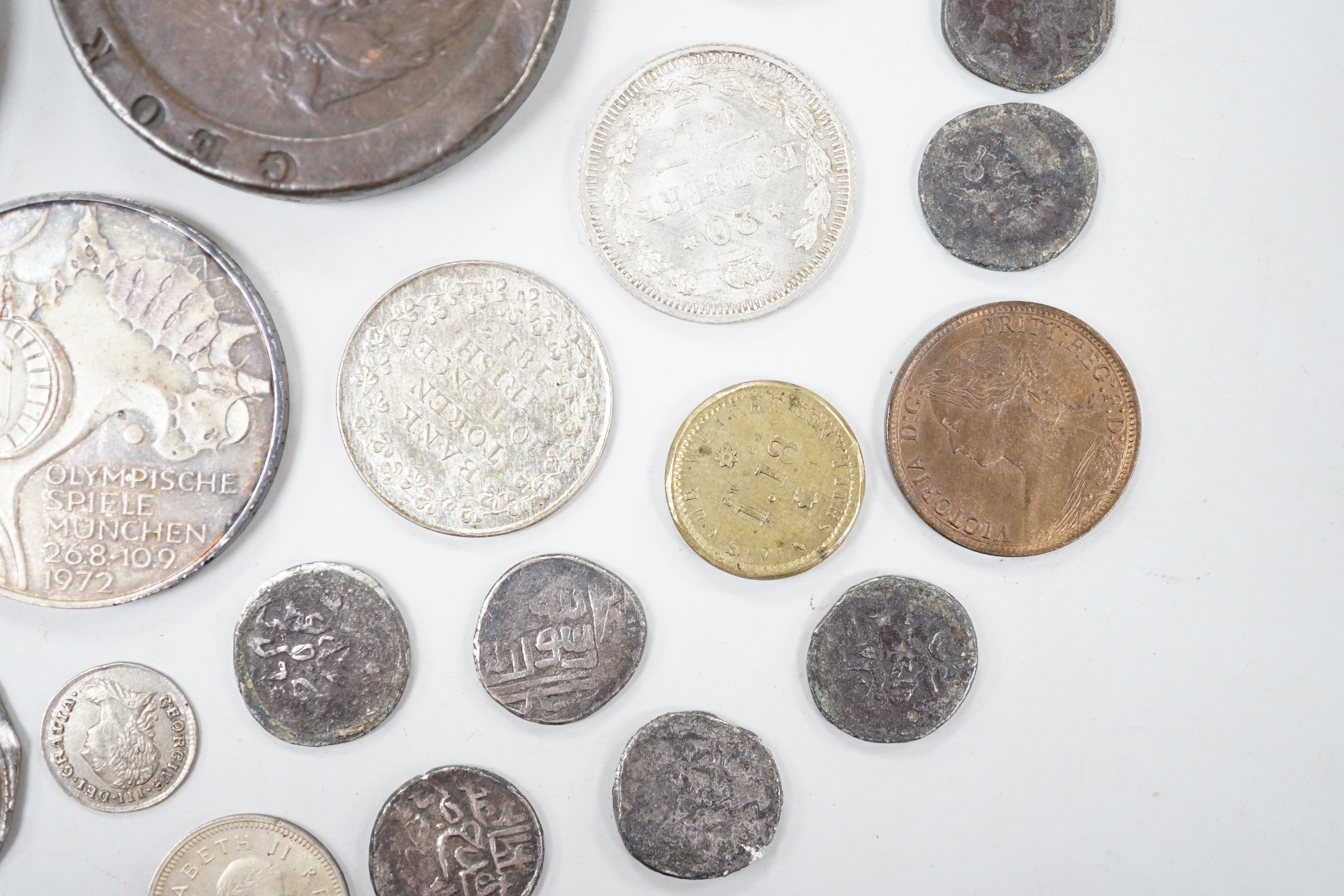 A George III 1813 Irish 10 pence bank token (UNC) and mixed coins (19)